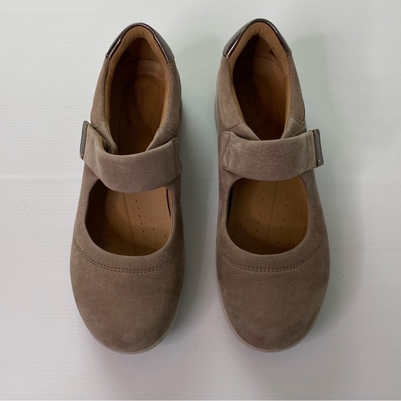 mary jane tennis shoes